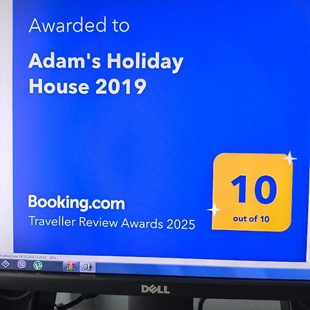 Adam'S Holiday House 2019 Karianí Dış mekan fotoğraf